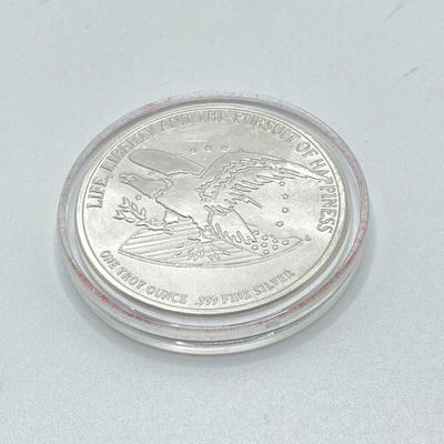LOT 278j2: Bill of Rights .999 Fine Silver Coin, One Troy Ounce