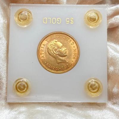 LOT 286j2: 1915 Cuban Cinco (5) Pesos gold coin