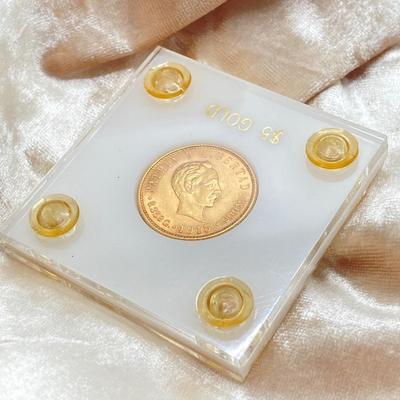 LOT 286j2: 1915 Cuban Cinco (5) Pesos gold coin