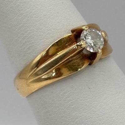 LOT 301: 14 K Gold Diamond Solitary Ring - 35 gtw, sz5