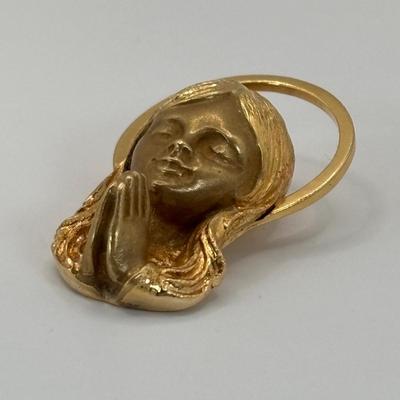 LOT 306: Virgin Mary/Madonna 18k Gold Pendant 11.7g