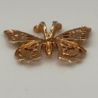 LOT 311: Yellow 14K Gold Butterfly Pendant