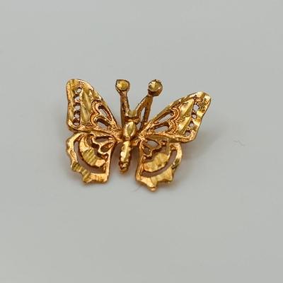LOT 311: Yellow 14K Gold Butterfly Pendant