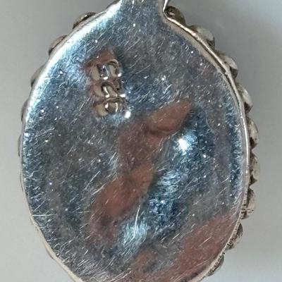 LOT:317: Sterling Silver 925 Necklace - 19.5" Long Box Chain with 925 Black Onyx Pendant