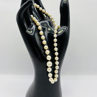 LOT 320: Vintage 20" Long Strand of Graduated Cultured Pearls with Silver Clasp
