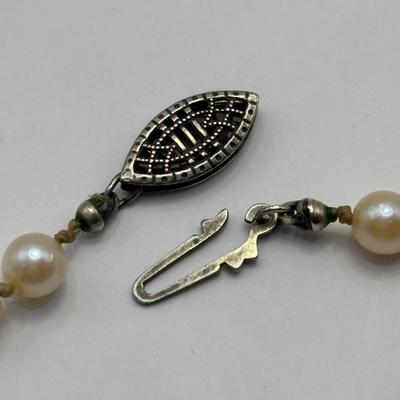 LOT 320: Vintage 20" Long Strand of Graduated Cultured Pearls with Silver Clasp
