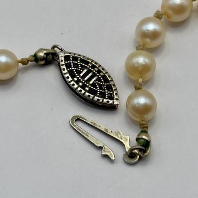 LOT 320: Vintage 20" Long Strand of Graduated Cultured Pearls with Silver Clasp