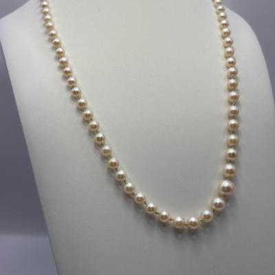 LOT 320: Vintage 20" Long Strand of Graduated Cultured Pearls with Silver Clasp