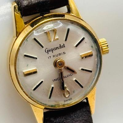LOT 322: Vintage Gigandet 17 Rubis Incabloc 18k Gold Watch