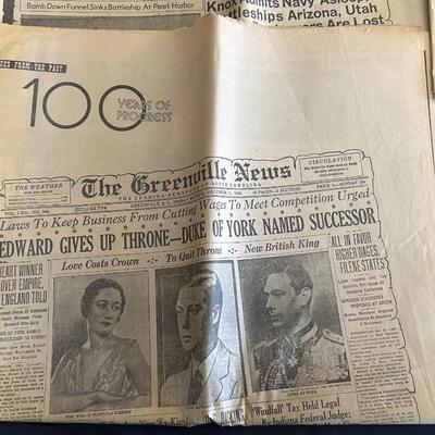 Lot of Vintage South Carolina Tricentennial Newspapers