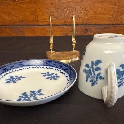 Lot of Blue Patterend Tea Sets