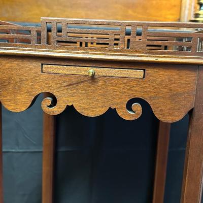 Baker Furniture “Historic Charleston Reproductions” Side Table