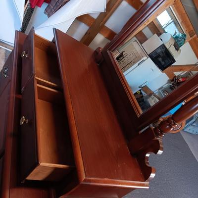 STANLEY FURNITURE 2 PIECE CHEST WITH ADJUSTABLE MIRROR