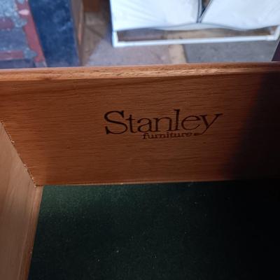 STANLEY FURNITURE 2 PIECE CHEST WITH ADJUSTABLE MIRROR