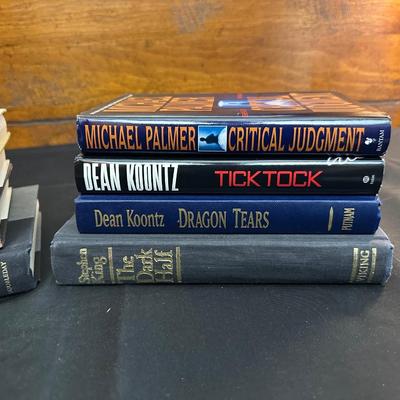 Lot of Suspense & Thriller Books including Authors John Grisham & Dean Koontz