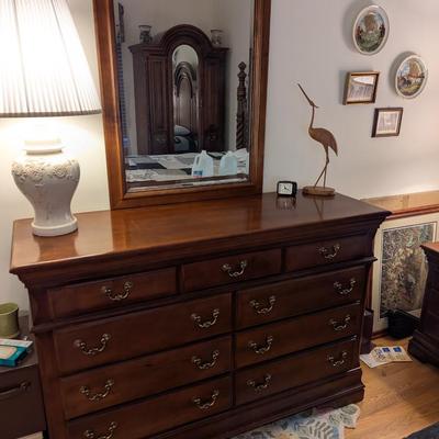 Sumter Cabinet Co. Furniture Division Dresser & Mirror