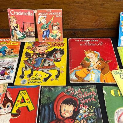 Lot of Vintage Children’s Paperback Books