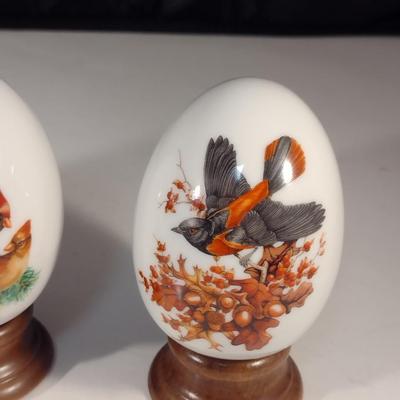 Collection of Avon Porcelain 'Eggs' with Bird Designs