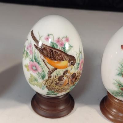 Collection of Avon Porcelain 'Eggs' with Bird Designs