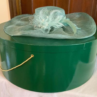 Lot of Vintage Derby Hats with Large Hat box