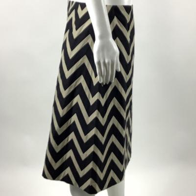 574 New ESCADA Black and Tan Zig-Zag Skirt