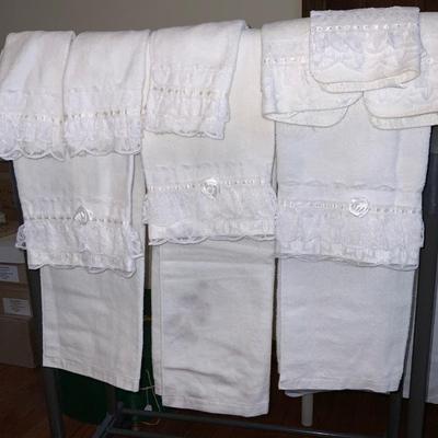 Lot of White Lace Trimmed Bath Towel Sets