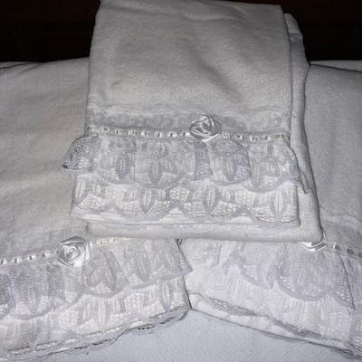 Lot of White Lace Trimmed Bath Towel Sets
