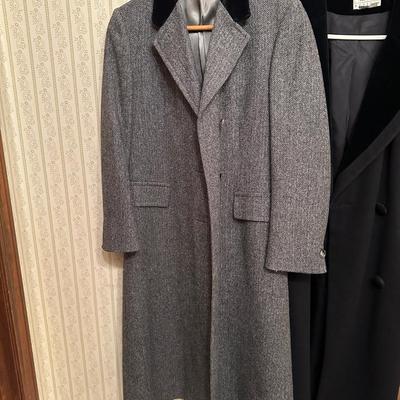 Two Women’s Vintage Coats Petite Wool