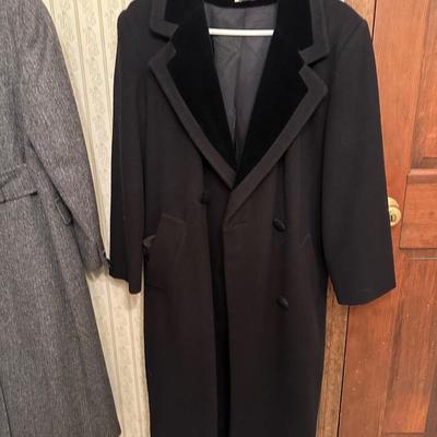 Two Women’s Vintage Coats Petite Wool