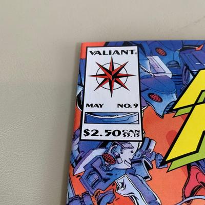 LOT 252 B: Marvel Comics 1991 "Weapon X" Vol. 1 #81, Baseball's Greatest Heroes 1991 "Mickey Mantle" Vol. 1 #1,...