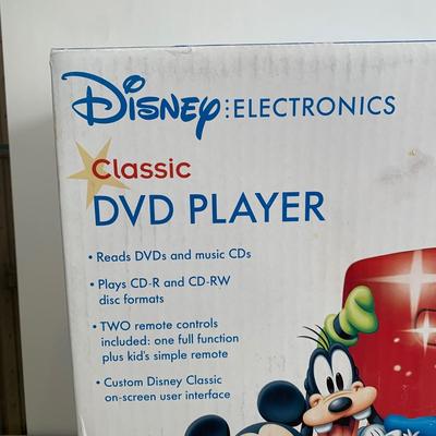 LOT 253 B: NIP Sealed Disney Electronics Classic DVD Player DVD2000-C
