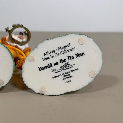 LOT 254 A: 2006 Limited Edition Numbered Mickey's Magical Time In Oz Collection