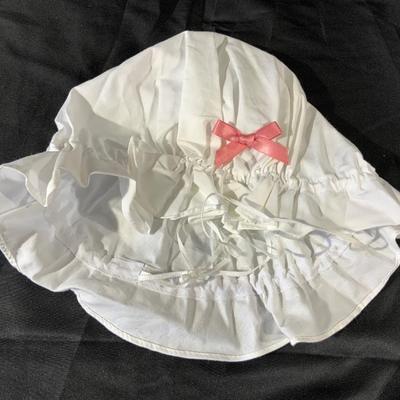 Lot of Various Vintage linen items including 2 Aprons