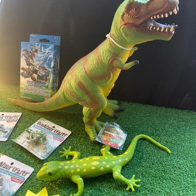 G4-Dinosaur Themed Lot