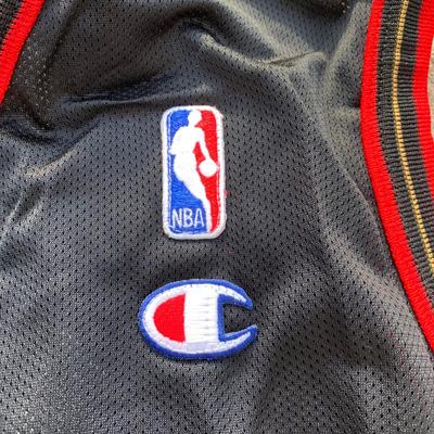 LOT 261 B: NWT Sixers Allen Iverson #3 Champion Basketball Jersey Size Medium & Baseball Hat