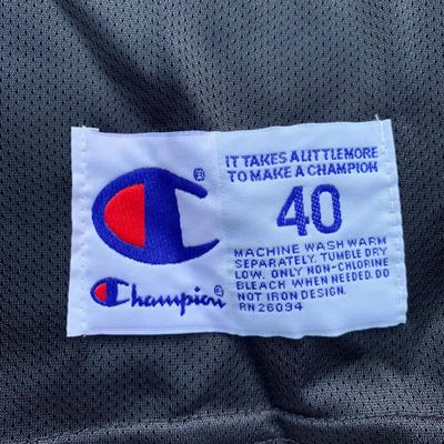 LOT 261 B: NWT Sixers Allen Iverson #3 Champion Basketball Jersey Size Medium & Baseball Hat