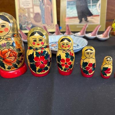 Lot of Beautiful Oriental Items including Porcelain Soup Spoons from Japan