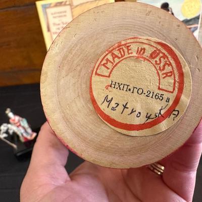 Lot of Beautiful Oriental Items including Porcelain Soup Spoons from Japan