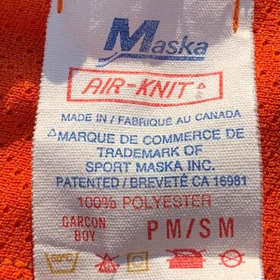 LOT 262 A: NHL Philadelphia Flyers Leclair & Lindros Jerseys Size Junior Small / Medium & Large / X-Large