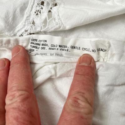 Lot 141 6 pillow cases (flannel bears, 2 pink, 2 white shams