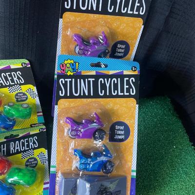 G24– stunt cycles and flash racers