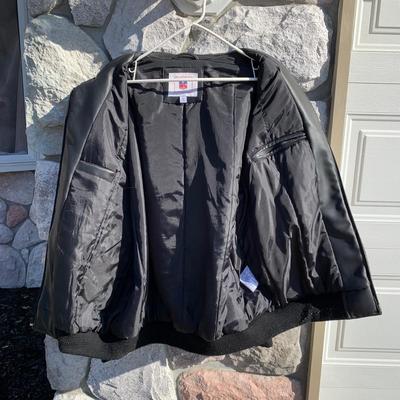 LOT 266 A: NFL Philadelphia Eagles Polyvinyl Size X-Large Jacket