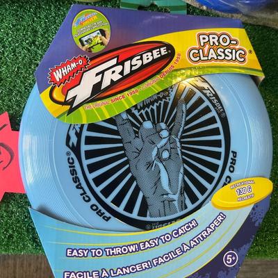 G25-outdoor activity lot