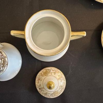 Noritake Handpainted with Hints Gold Tea Set