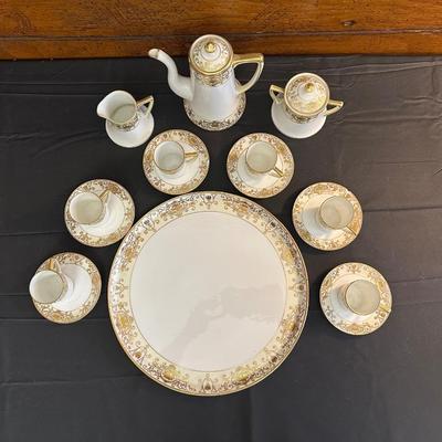 Noritake Handpainted with Hints Gold Tea Set