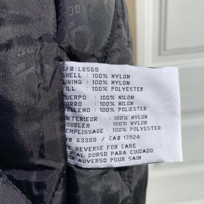 LOT 269 A: NFL Pro Line Logo Athletic Dallas Cowboys Puffer Jacket