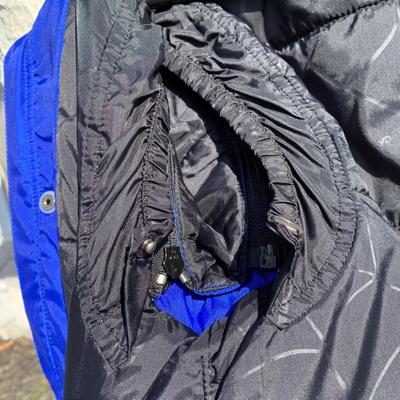 LOT 270 A: Spyder Junior Size 12 Ski Jacket