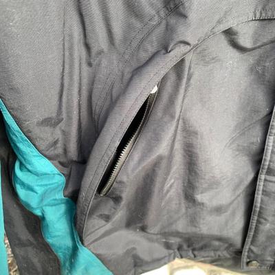 LOT 271 A: NFL Reebok Philadelphia Eagles Size X-Large Coat