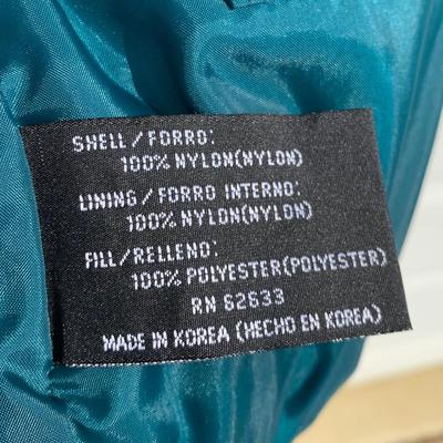 LOT 272 A: NFL Experience Pro Player Philadelphia Eagles Puffer Jacket