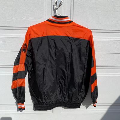 LOT 275 A: Philadelphia Baseball & Hockey Windbreaker Jackets; Mighty Mac Phillies Size X-Large & Pro Player Reversible Flyers...